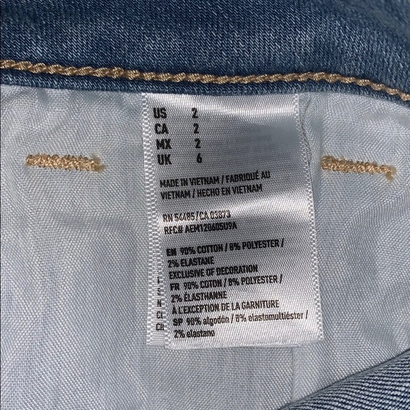 American Eagle Jean Shorts - Picture 5 of 5